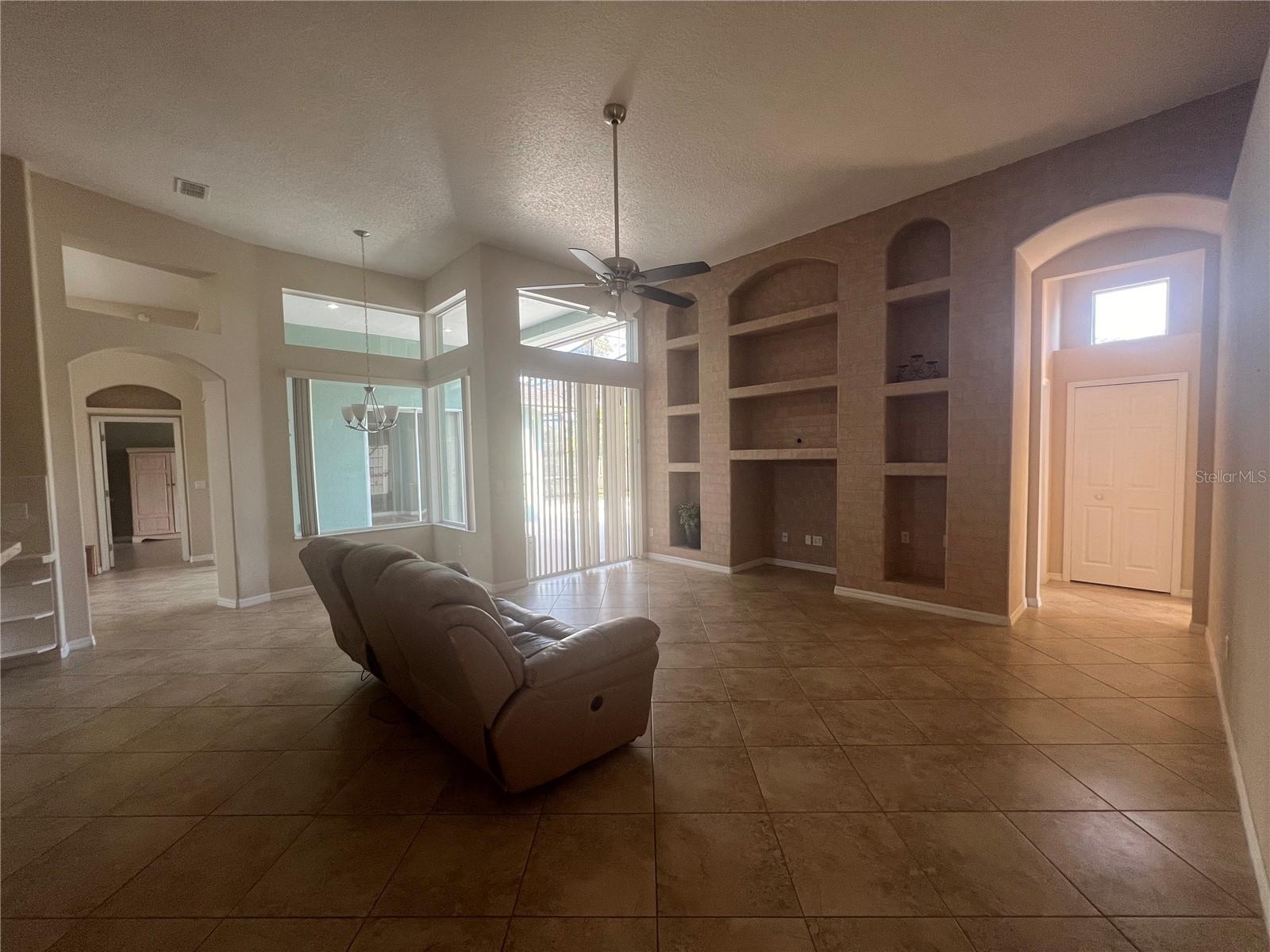 2714 UNIVERSITY ACRES DR, ORLANDO, FL, 32817