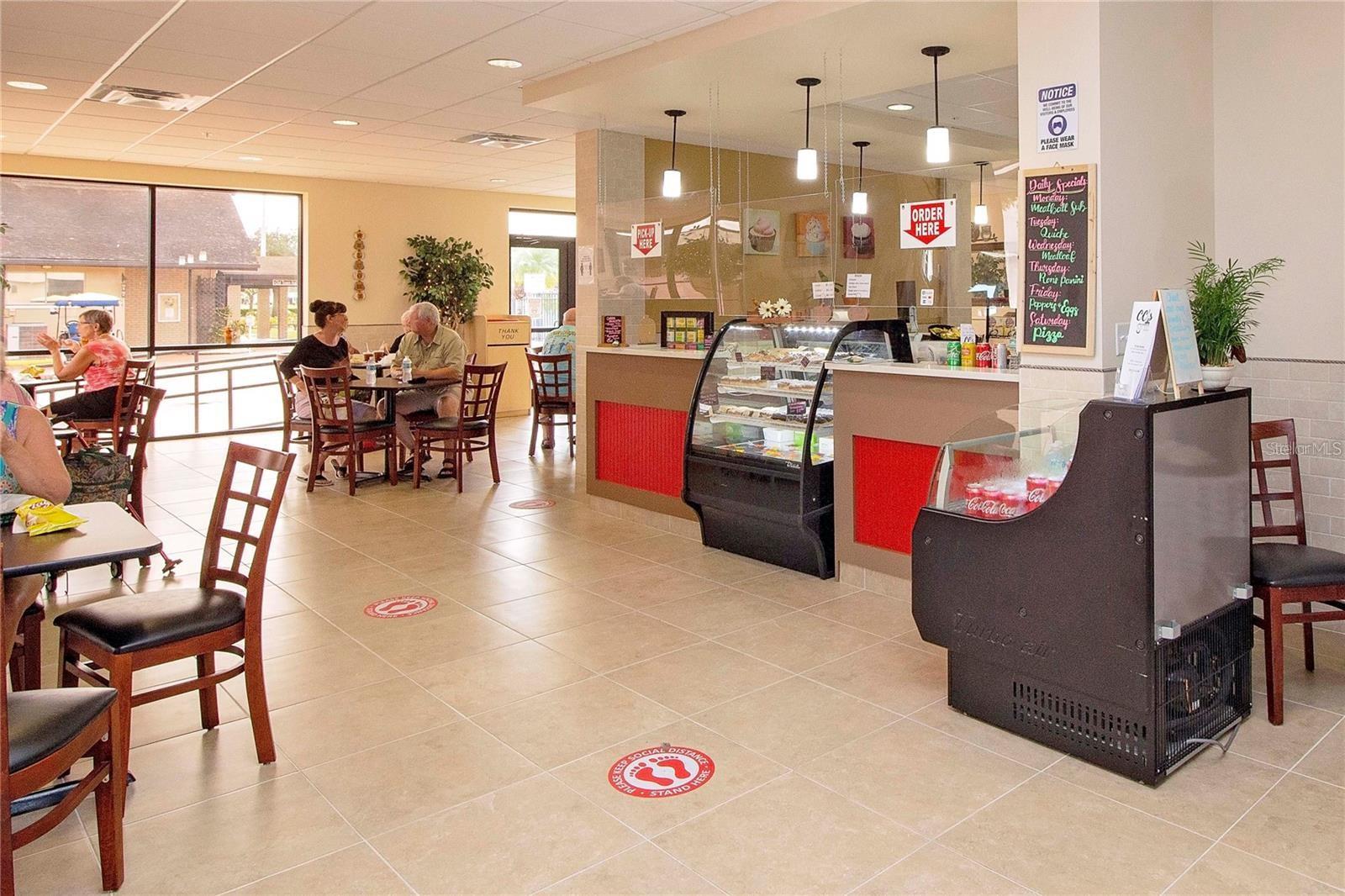1414 BLUEWATER DR, SUN CITY CENTER, FL, 33573