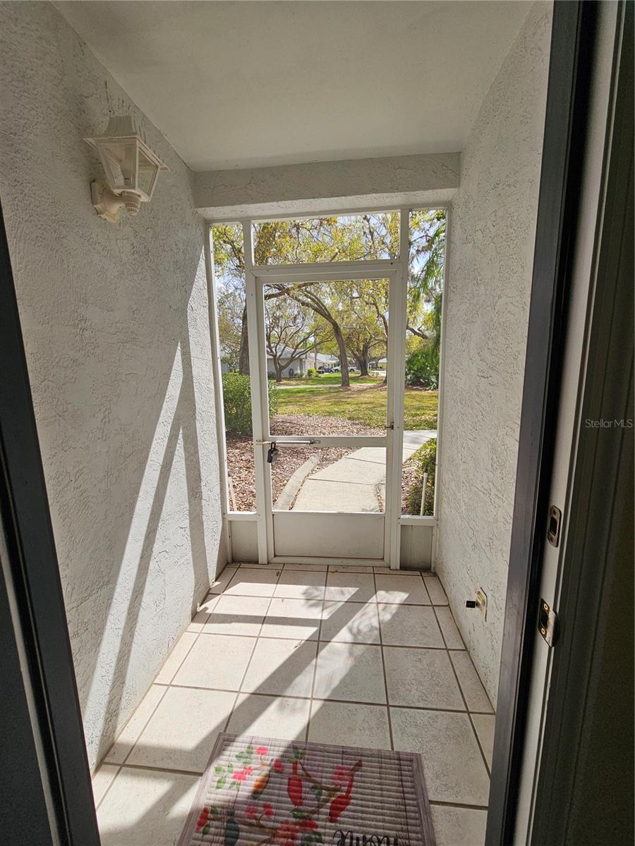 1414 BLUEWATER DR, SUN CITY CENTER, FL, 33573