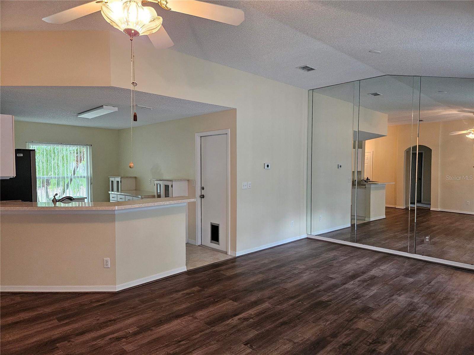 1414 BLUEWATER DR, SUN CITY CENTER, FL, 33573
