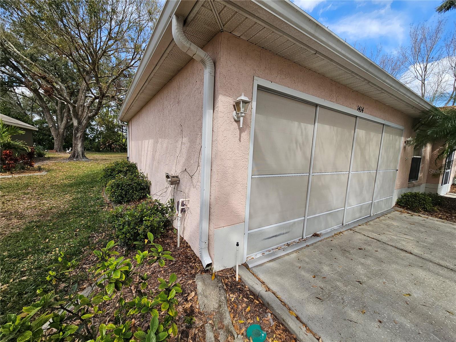 1414 BLUEWATER DR, SUN CITY CENTER, FL, 33573