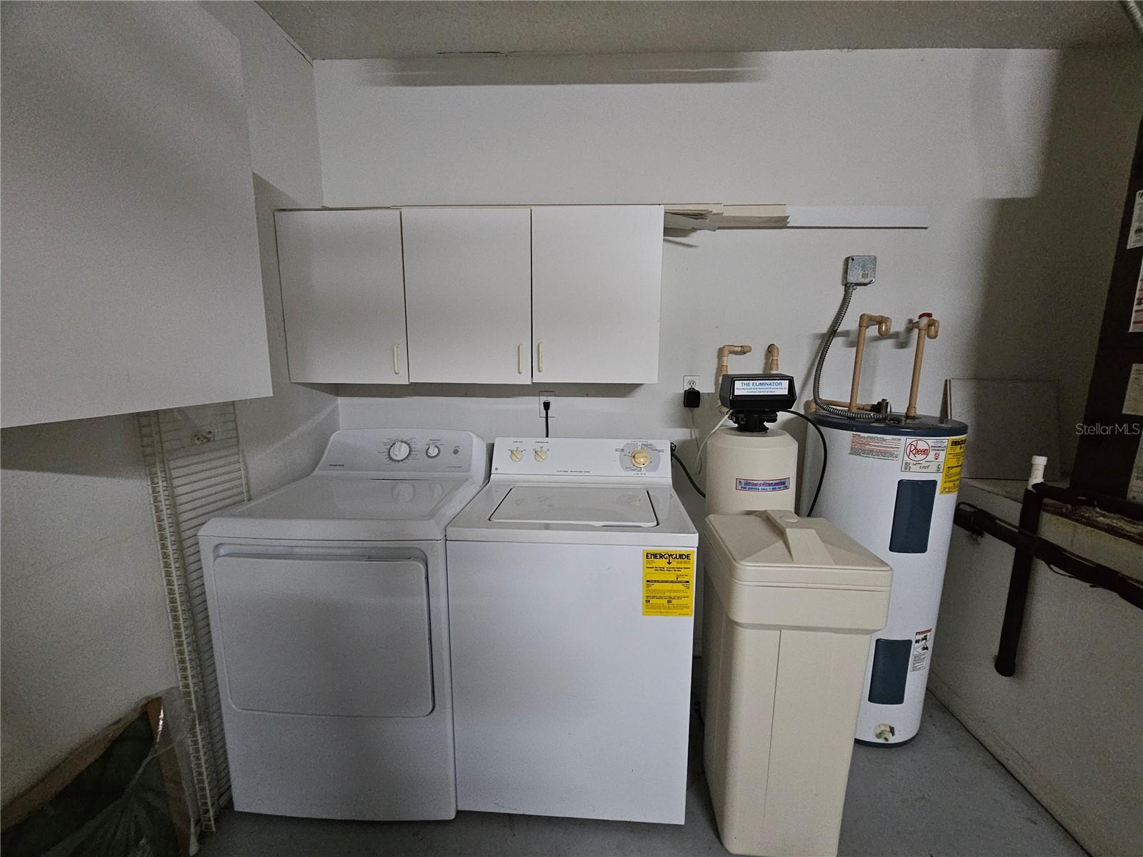 1414 BLUEWATER DR, SUN CITY CENTER, FL, 33573