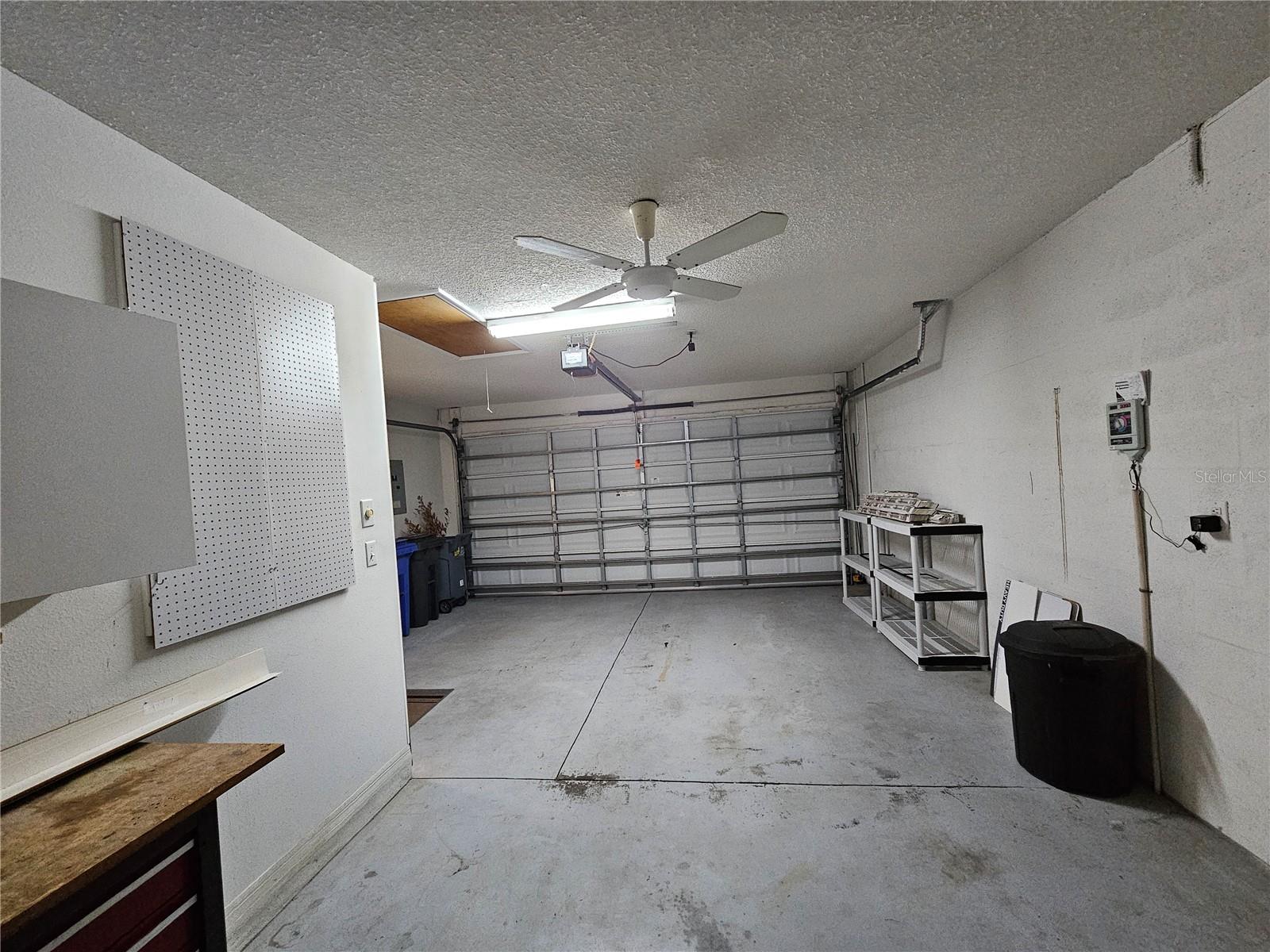 1414 BLUEWATER DR, SUN CITY CENTER, FL, 33573