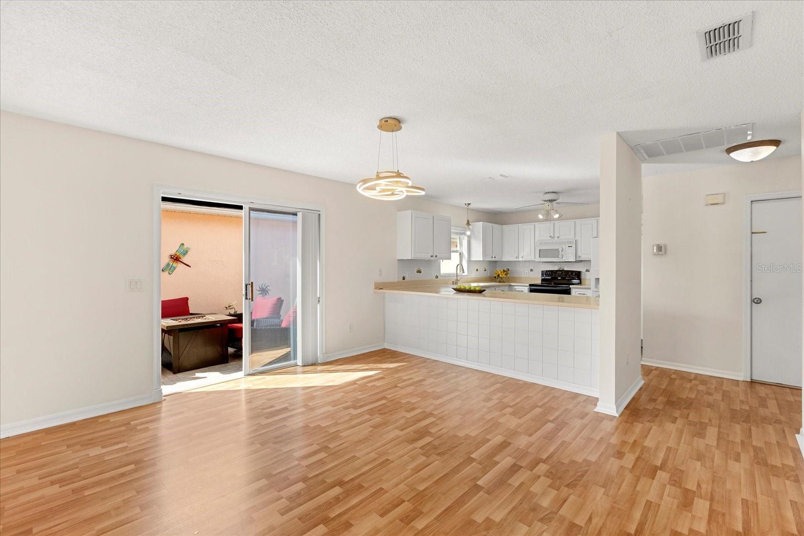 613 NUEVO LEON LN, THE VILLAGES, FL, 32159