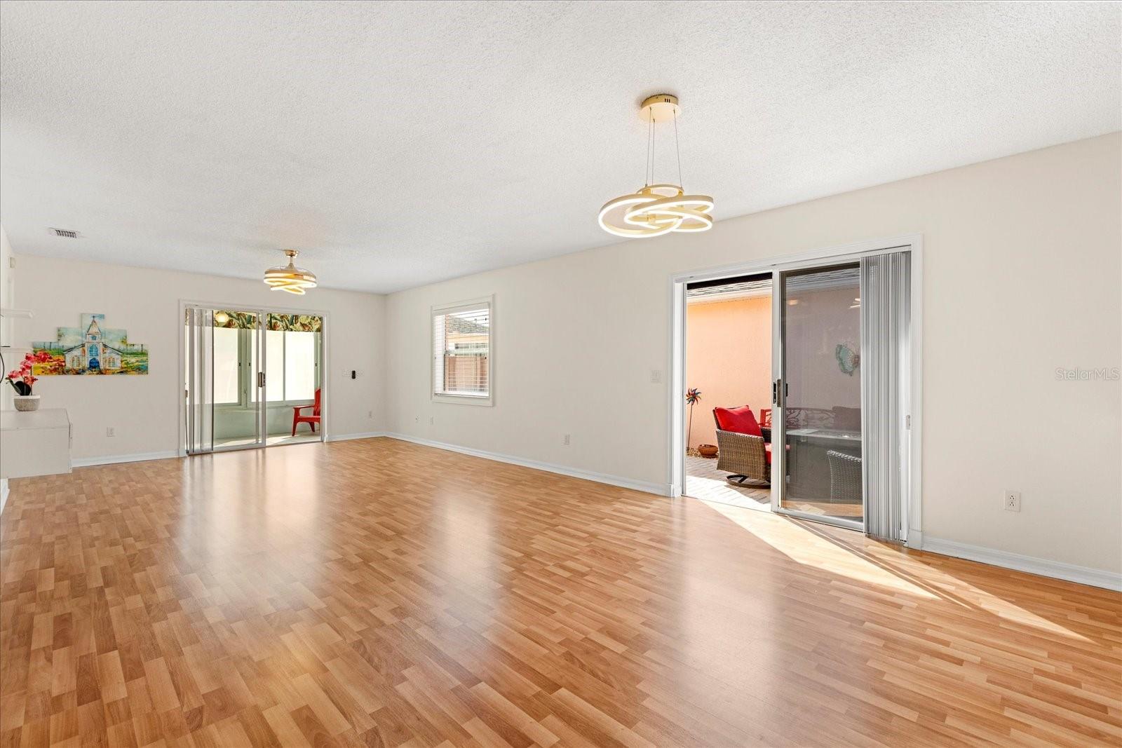 613 NUEVO LEON LN, THE VILLAGES, FL, 32159