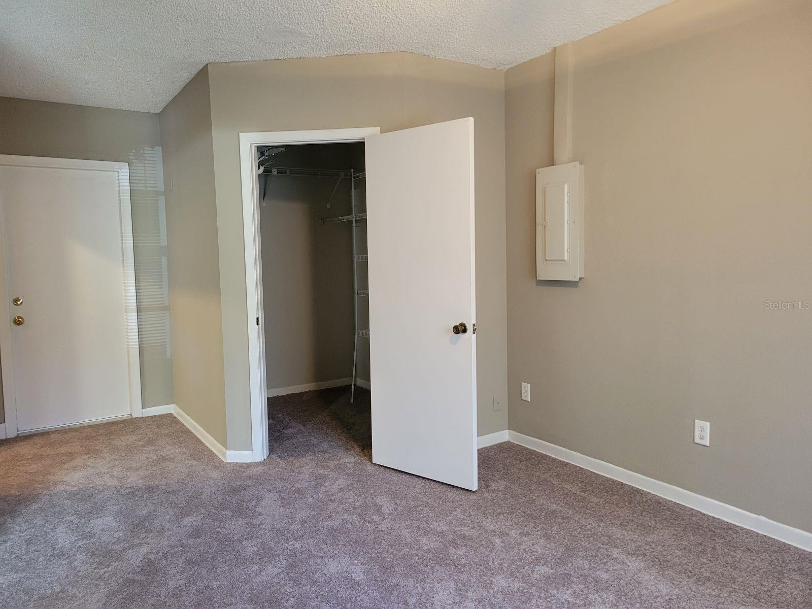 1415 FOXWOOD DR, LUTZ, FL, 33549