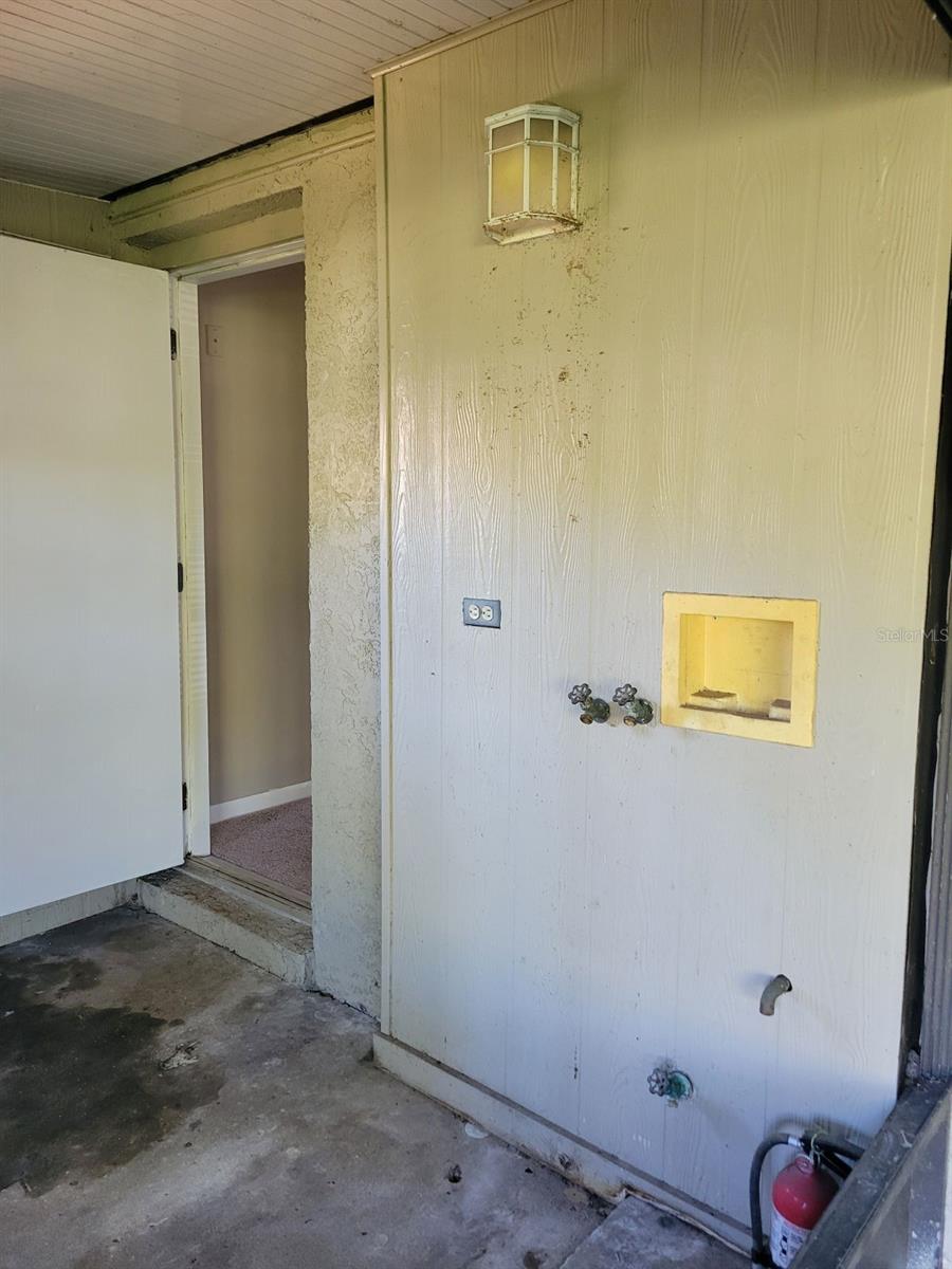 1415 FOXWOOD DR, LUTZ, FL, 33549