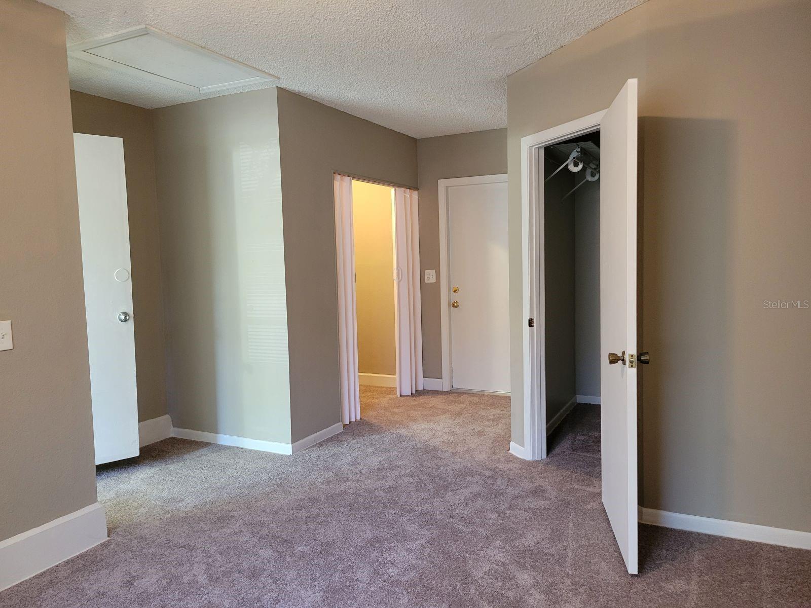 1415 FOXWOOD DR, LUTZ, FL, 33549