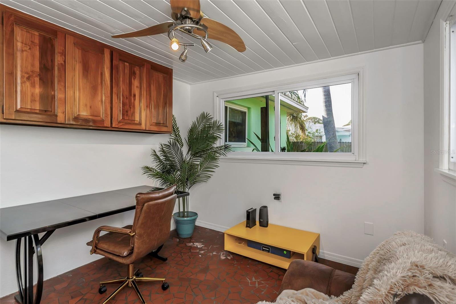 1582 BAYSHORE BLVD, DUNEDIN, FL, 34698