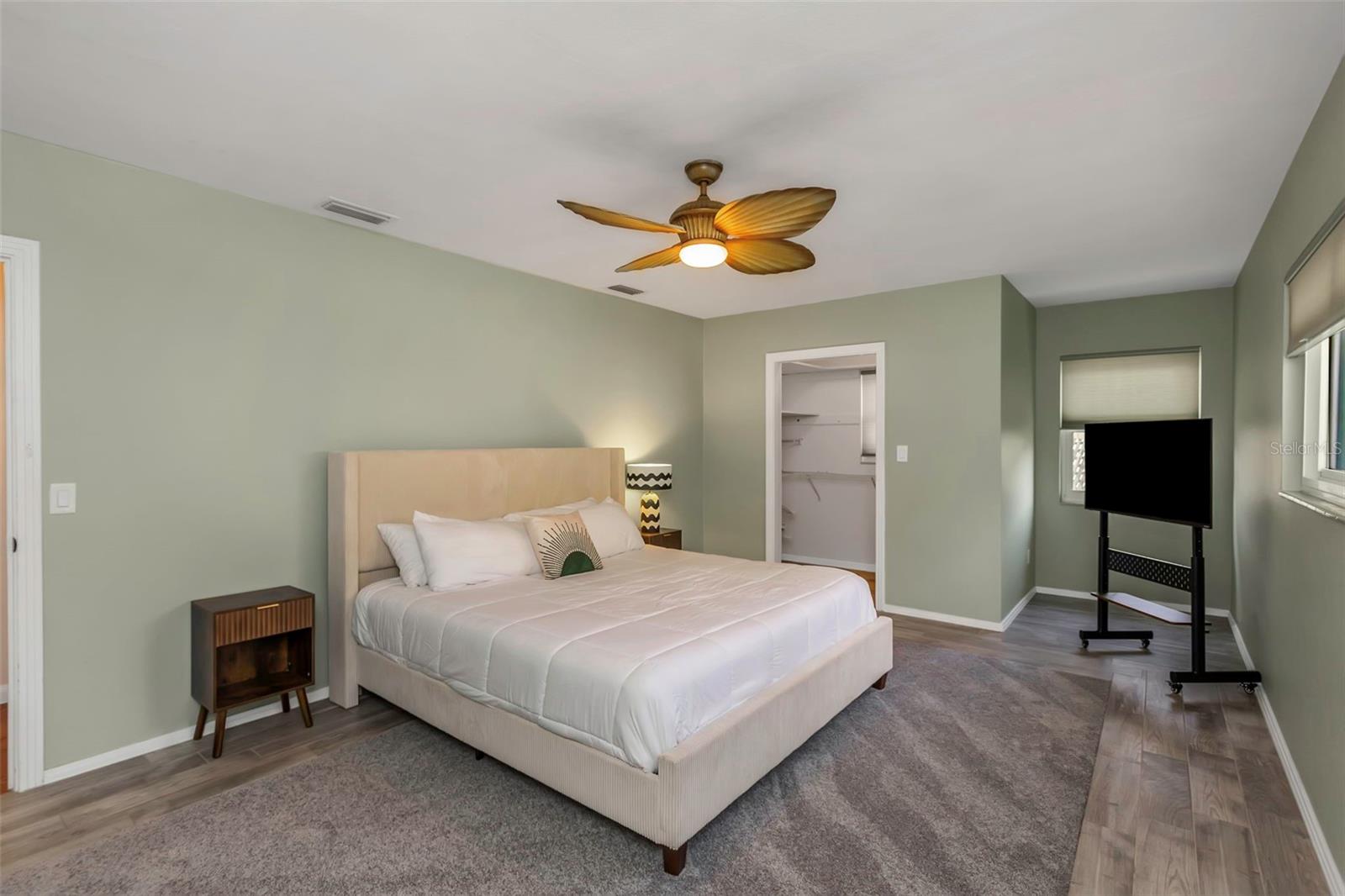 1582 BAYSHORE BLVD, DUNEDIN, FL, 34698