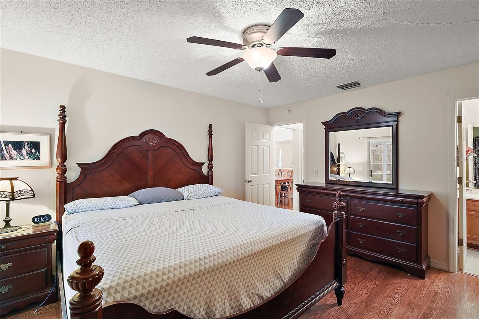 604 JUANITA CT, THE VILLAGES, FL, 32159