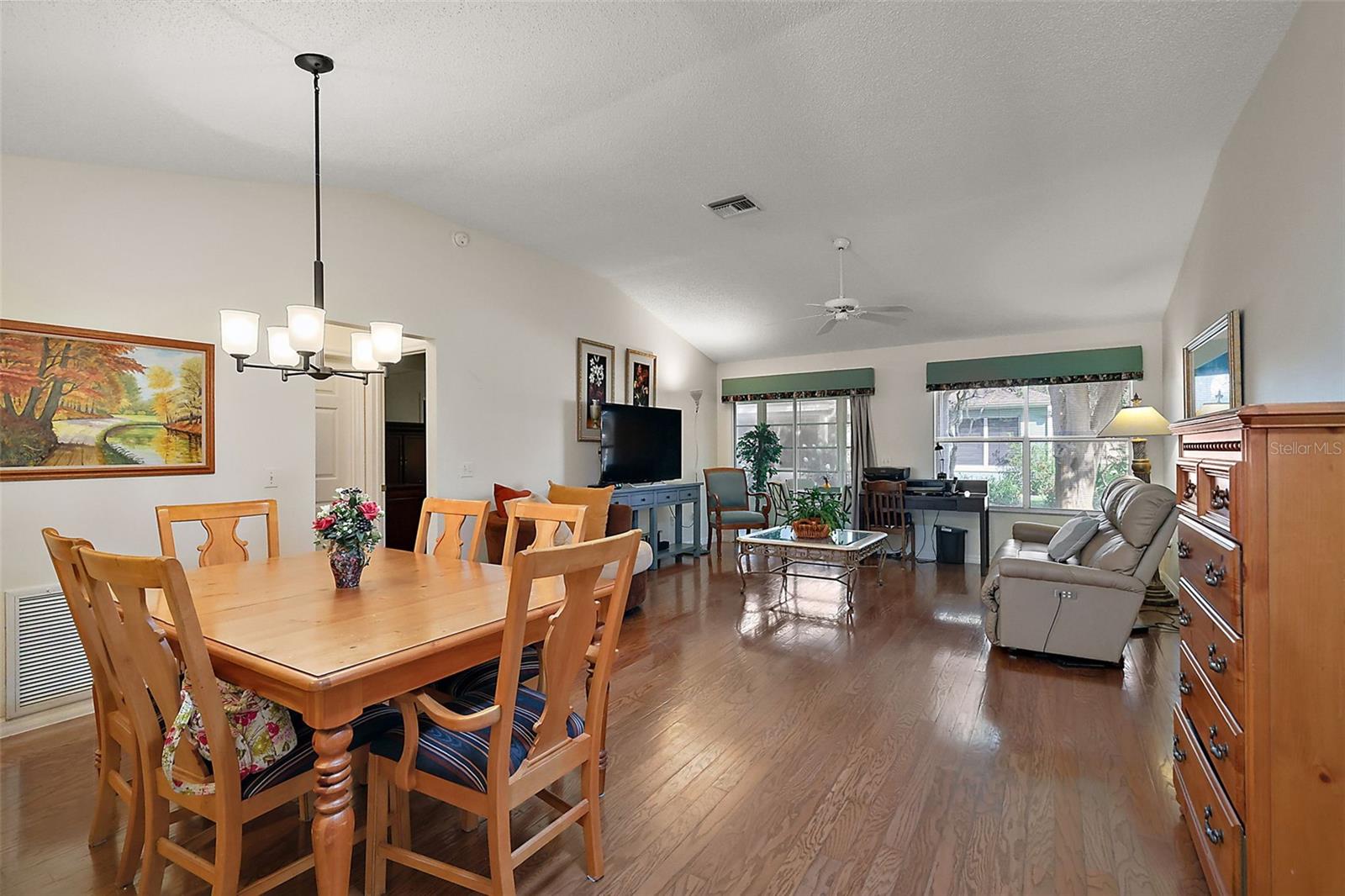 604 JUANITA CT, THE VILLAGES, FL, 32159