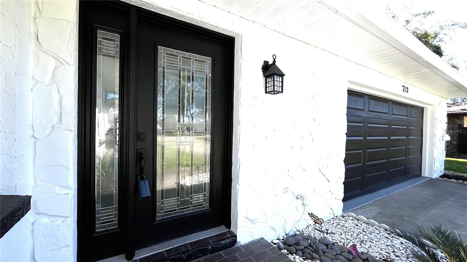 210 LAKE HOBBS RD, LUTZ, FL, 33548