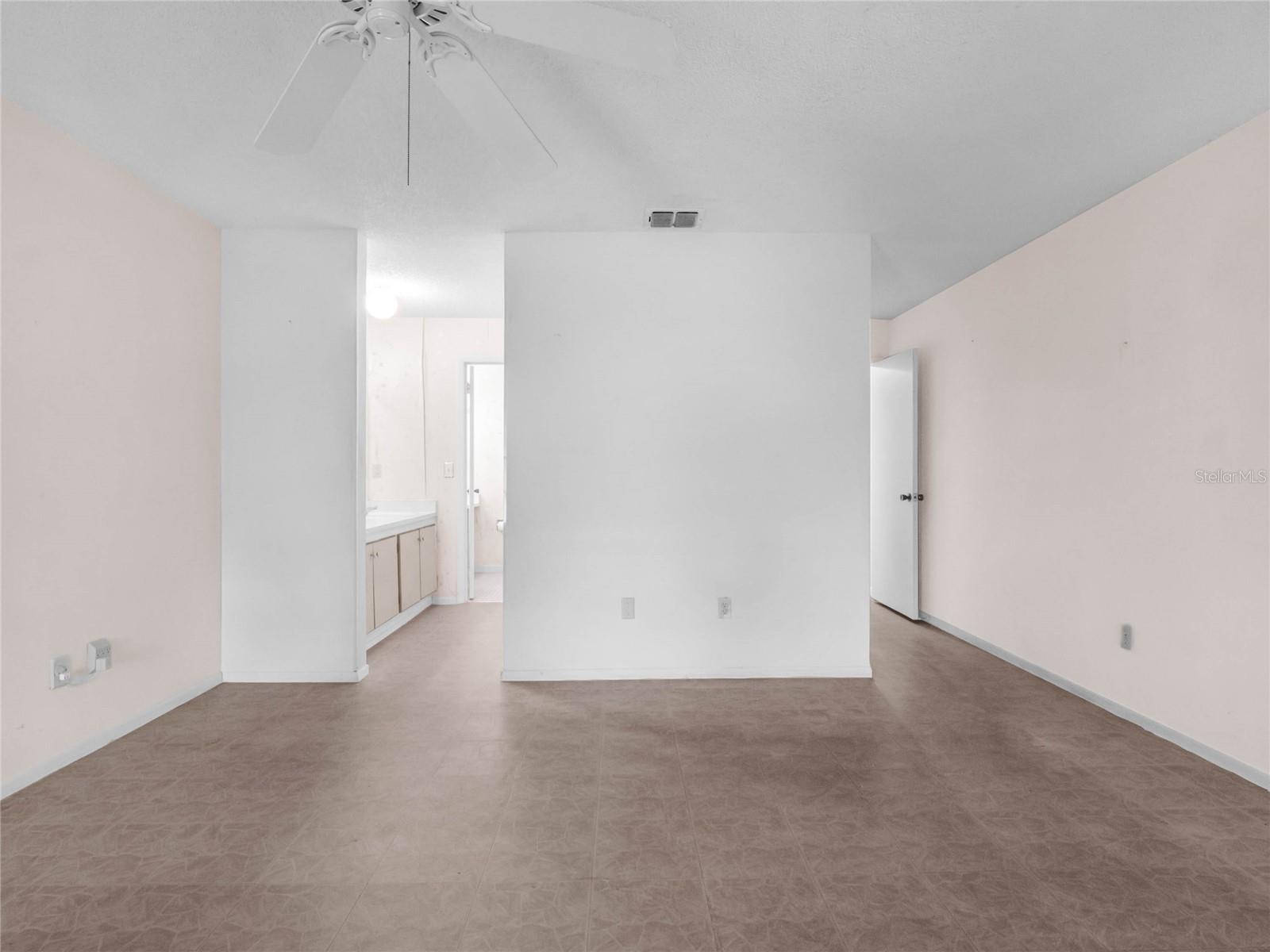 10607 WHITMAN CIR, ORLANDO, FL, 32821