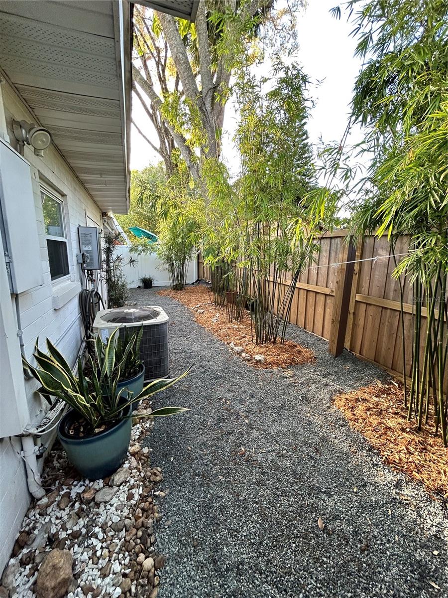 1009 E PINE ST, ORLANDO, FL, 32801
