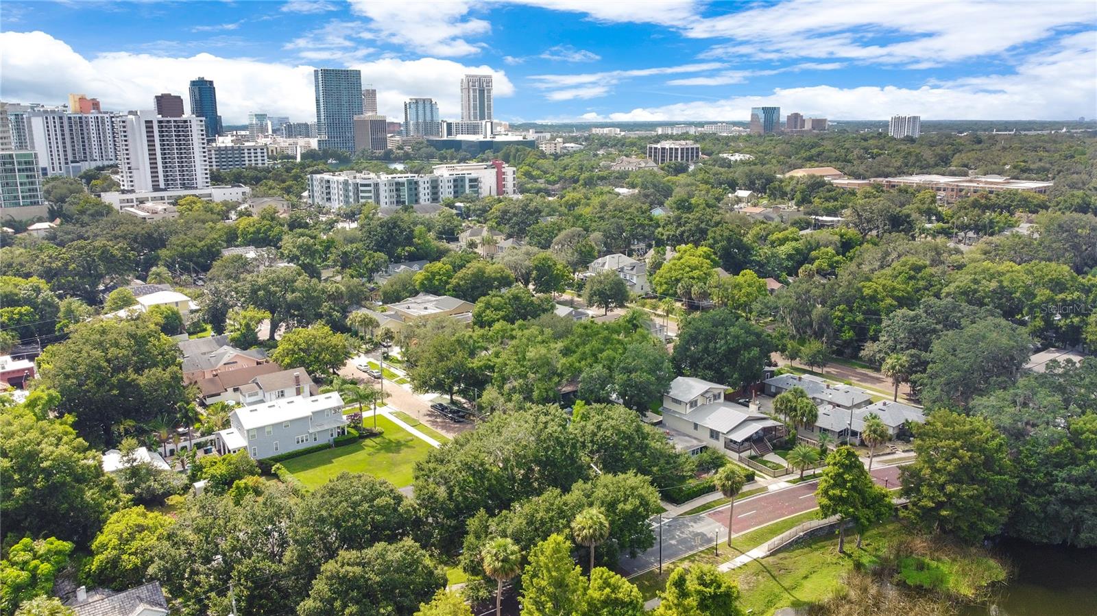 1009 E PINE ST, ORLANDO, FL, 32801
