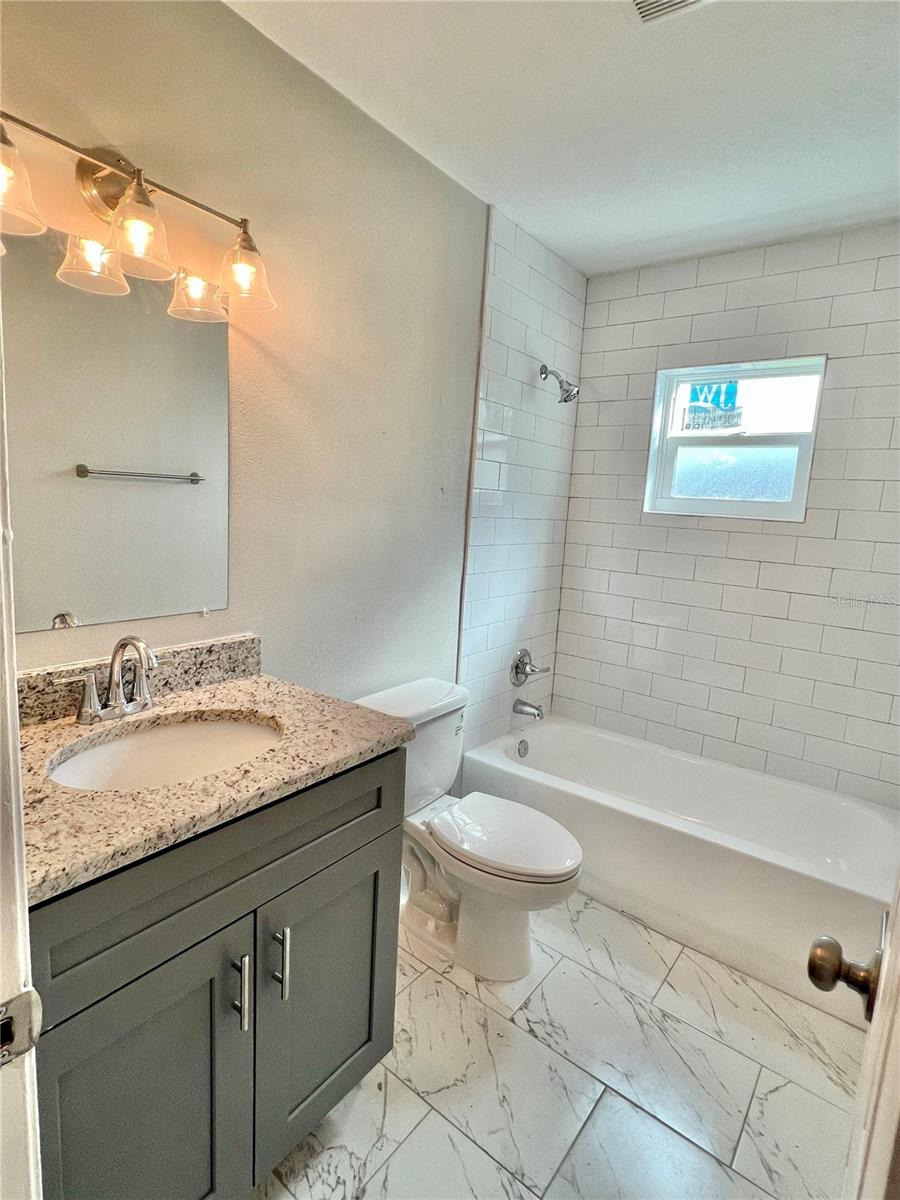 2102 W PALMETTO ST, TAMPA, FL, 33607