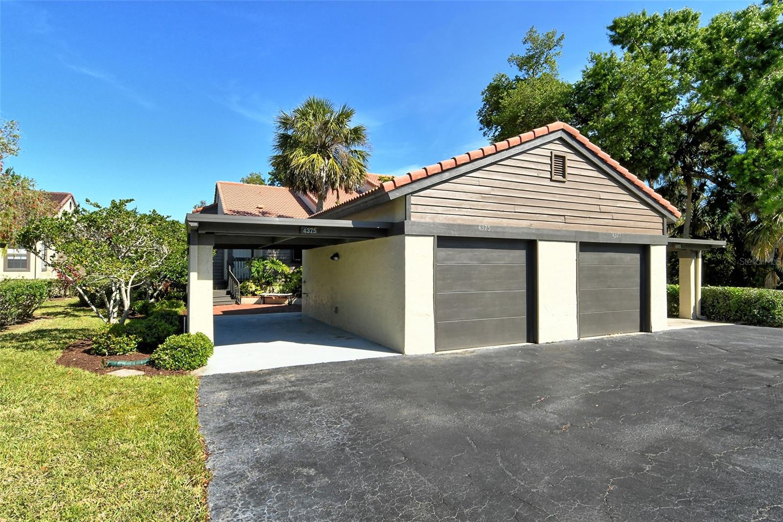 4375 TRAILS DR #17-1, SARASOTA, FL, 34232