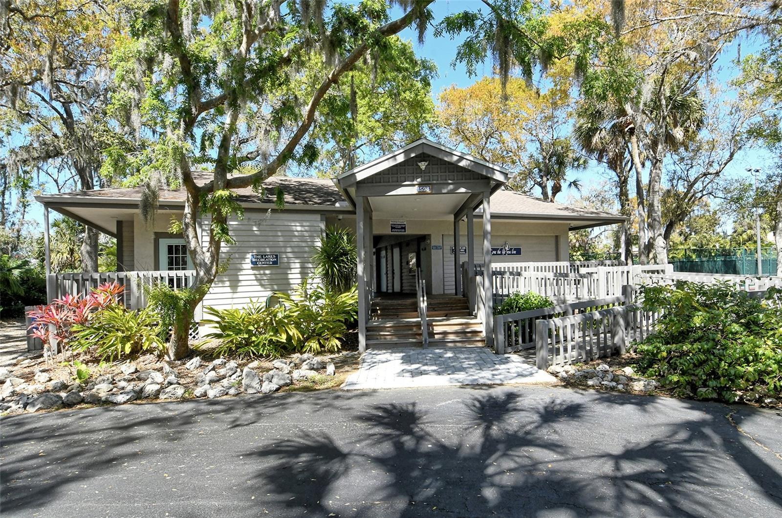 4375 TRAILS DR #17-1, SARASOTA, FL, 34232