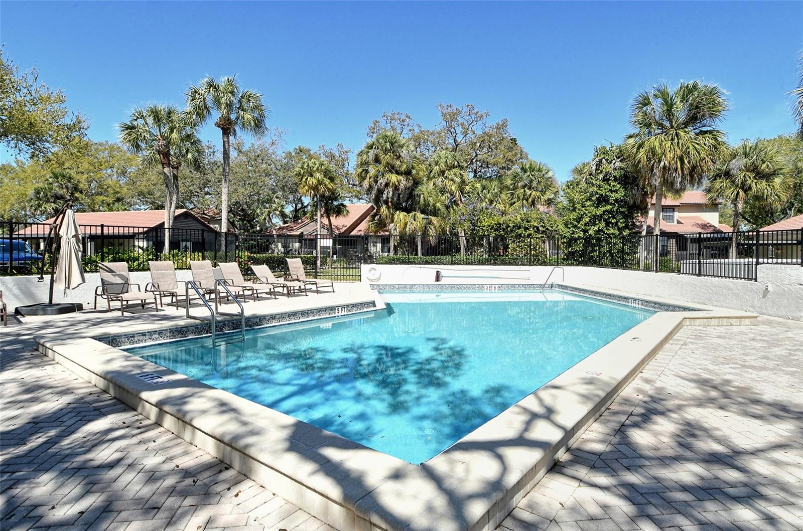 4375 TRAILS DR #17-1, SARASOTA, FL, 34232
