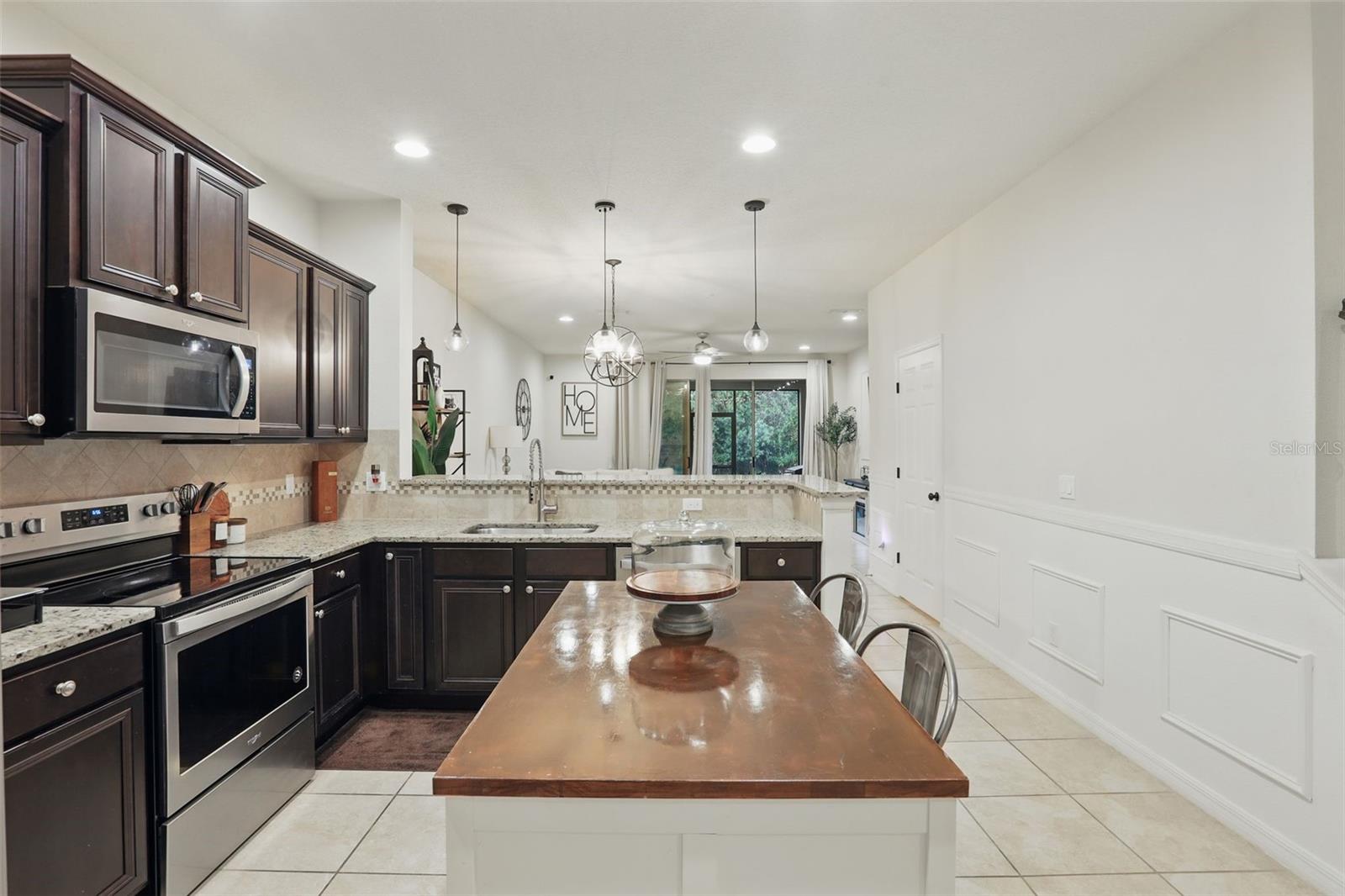 1284 PAVIA DR, APOPKA, FL, 32703