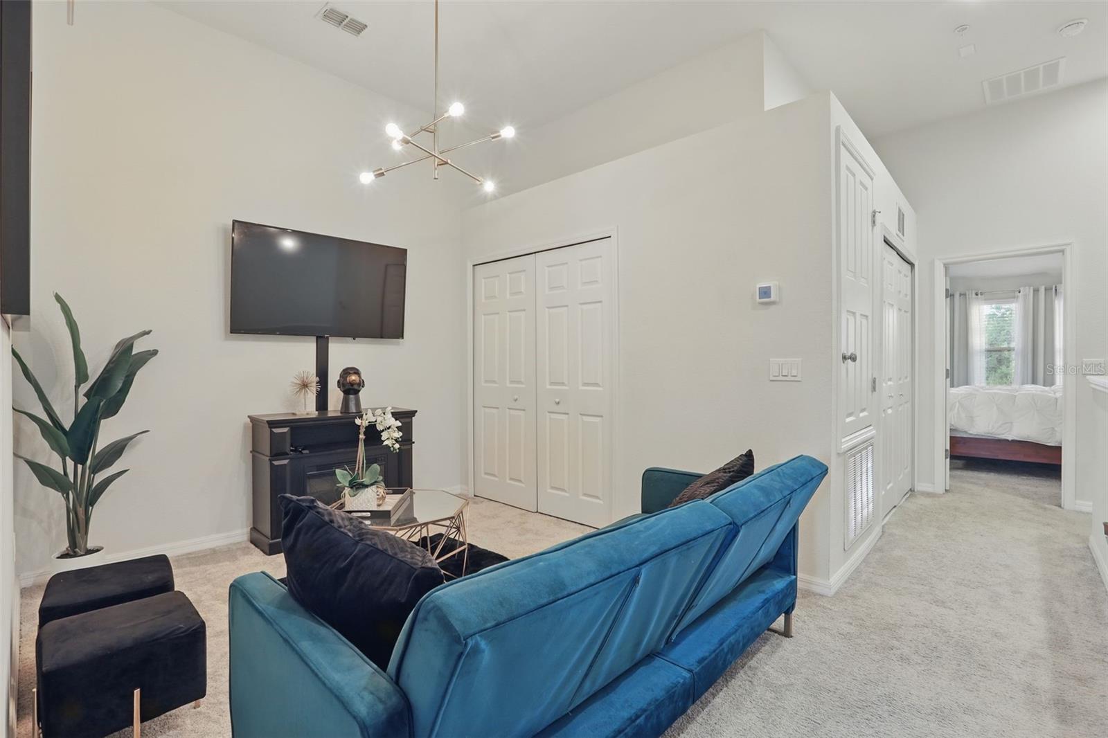 1284 PAVIA DR, APOPKA, FL, 32703