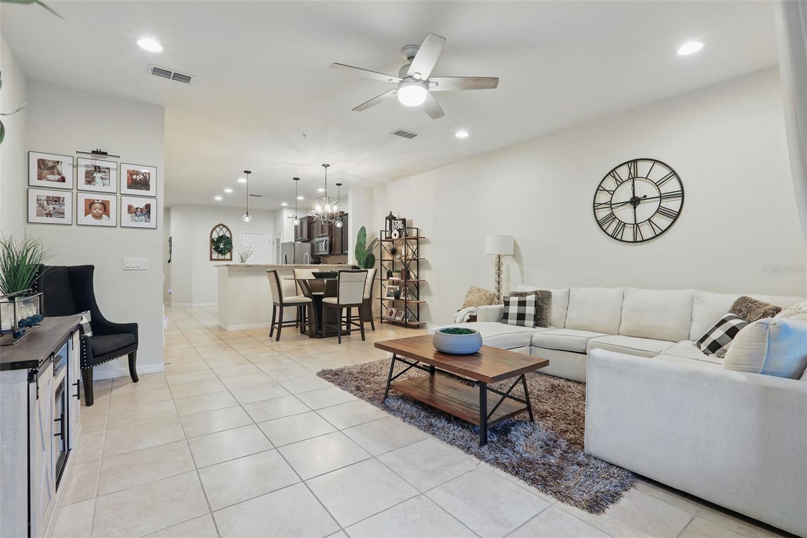 1284 PAVIA DR, APOPKA, FL, 32703