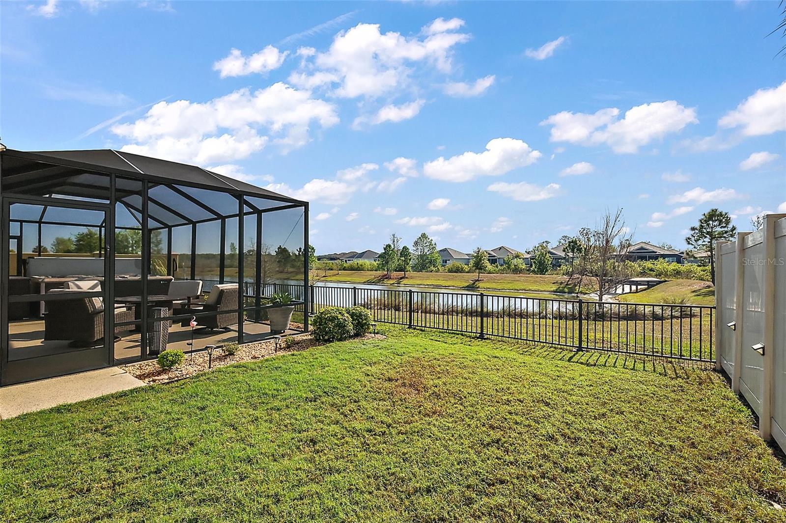 5557 HAWKINS DR, THE VILLAGES, FL, 32163