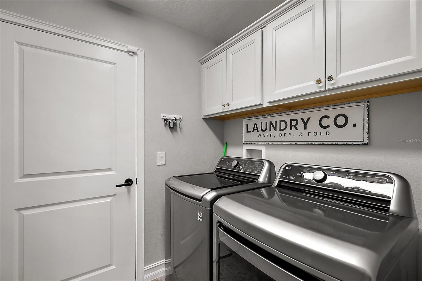 5557 HAWKINS DR, THE VILLAGES, FL, 32163