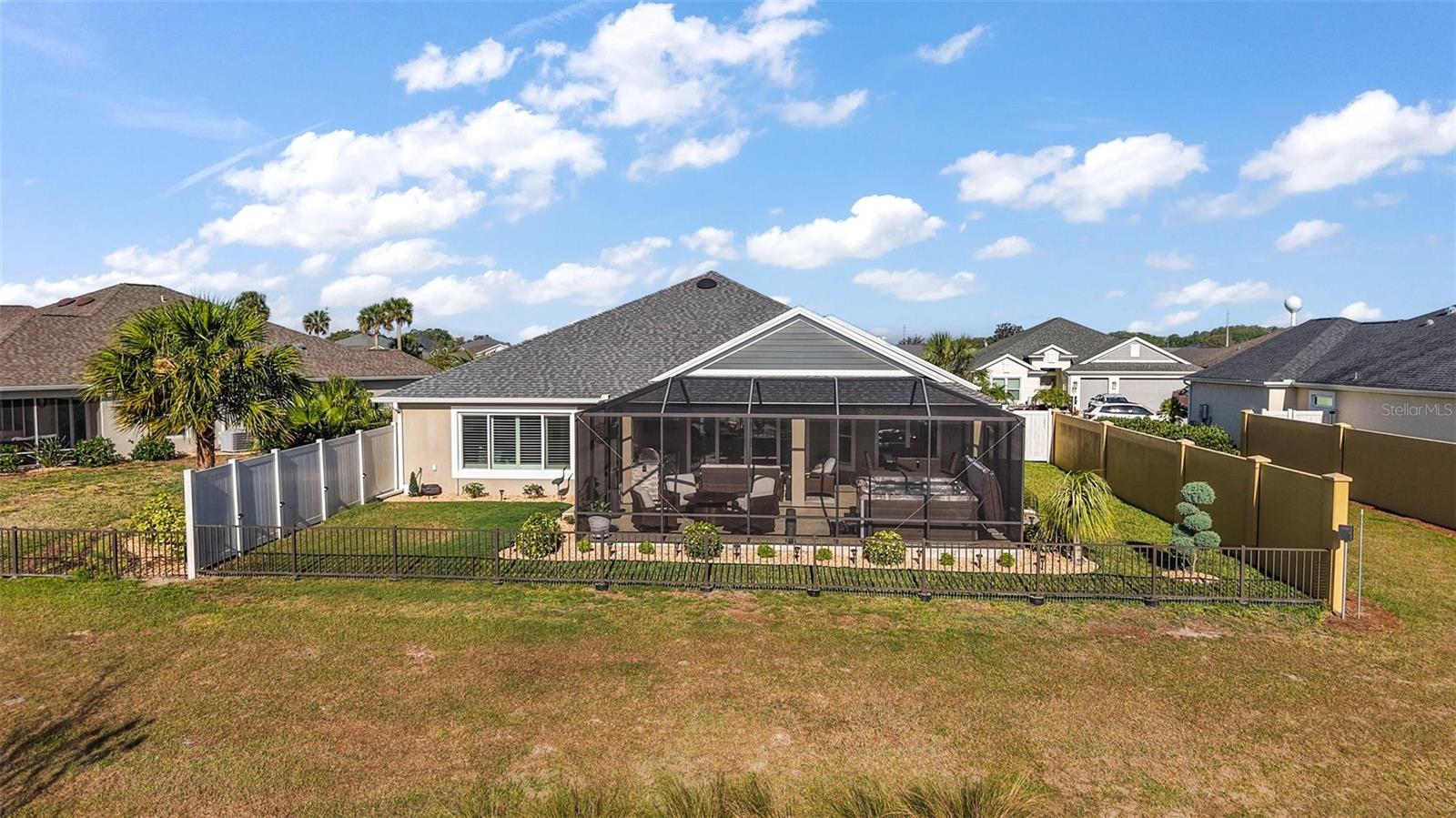 5557 HAWKINS DR, THE VILLAGES, FL, 32163