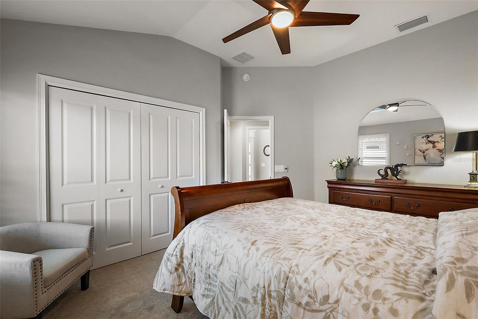 5557 HAWKINS DR, THE VILLAGES, FL, 32163