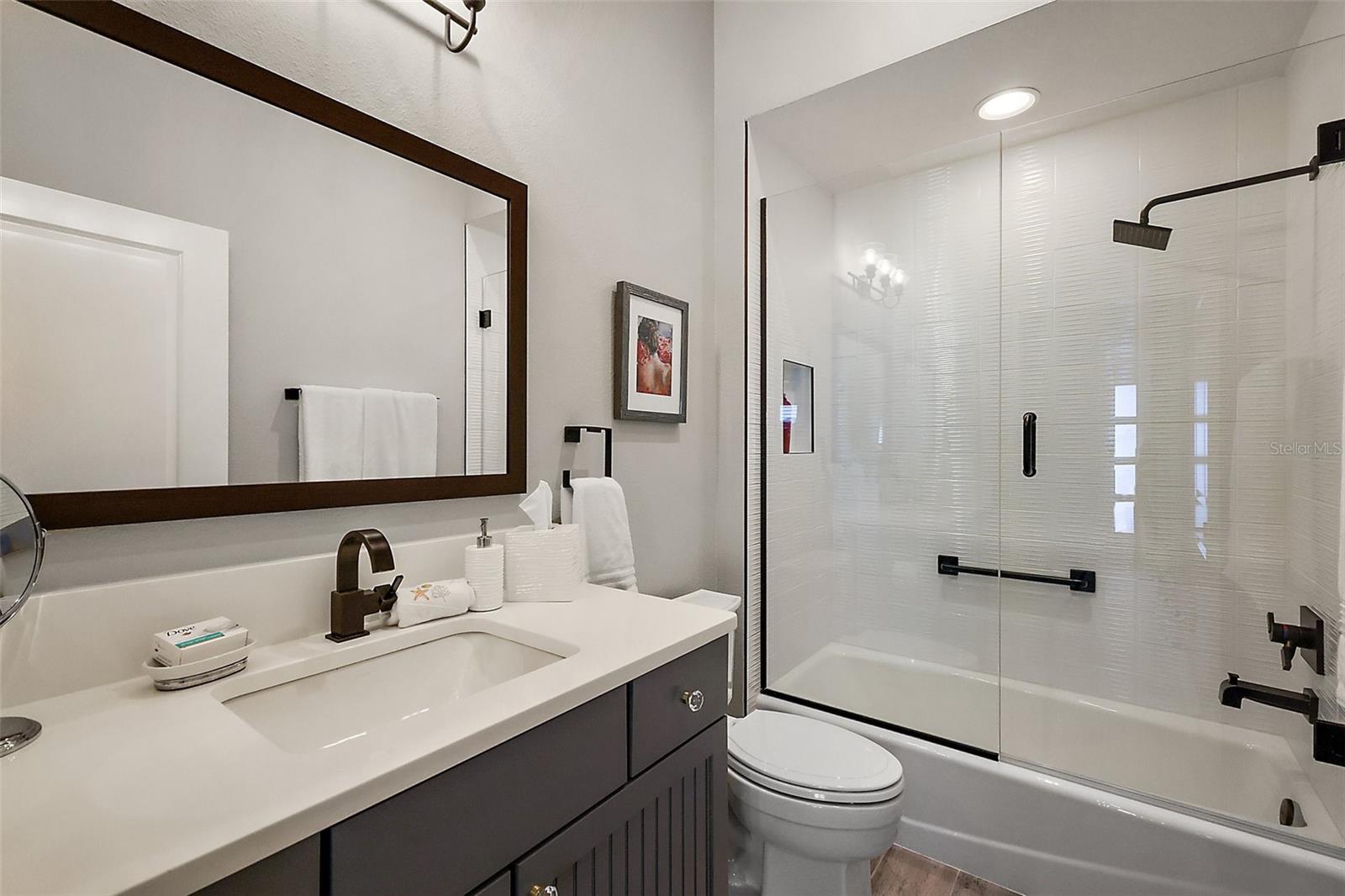 5557 HAWKINS DR, THE VILLAGES, FL, 32163