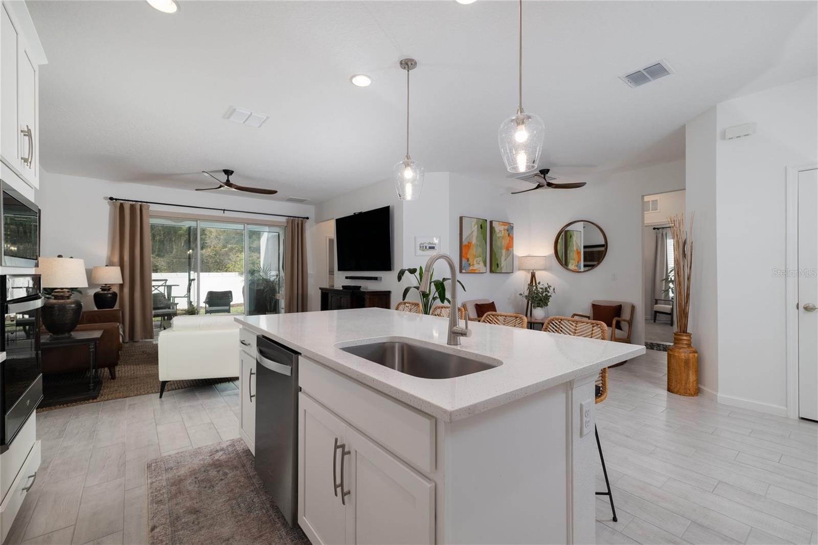 9033 CAPE COD RD, DELAND, FL, 32724