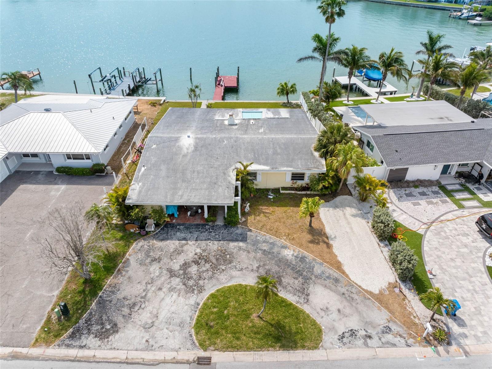 203 BATH CLUB BLVD N, NORTH REDINGTON BEACH, FL, 33708