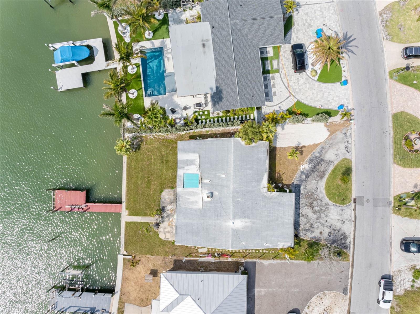203 BATH CLUB BLVD N, NORTH REDINGTON BEACH, FL, 33708