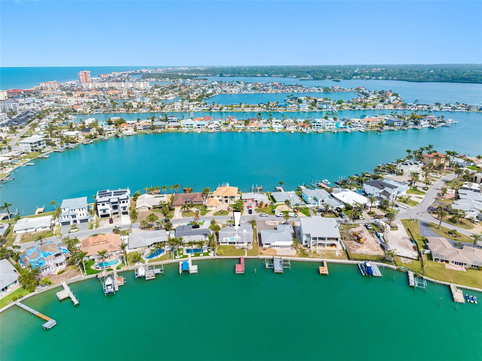 203 BATH CLUB BLVD N, NORTH REDINGTON BEACH, FL, 33708