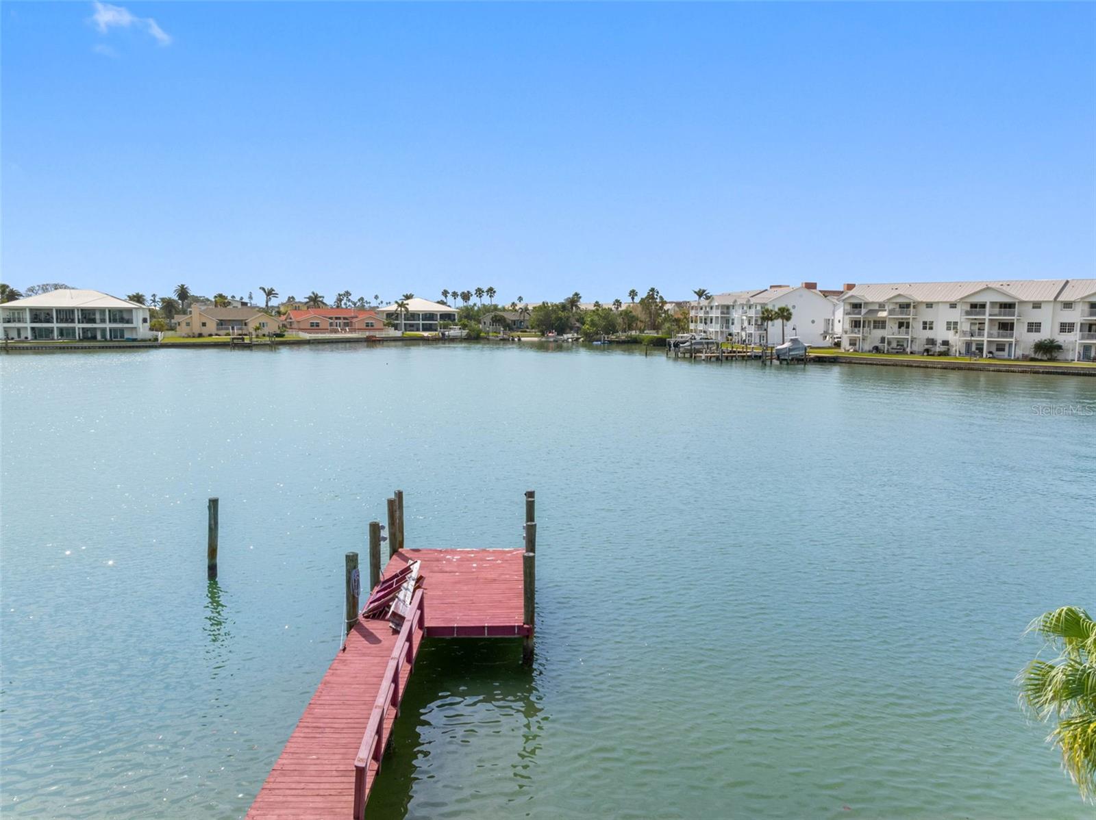 203 BATH CLUB BLVD N, NORTH REDINGTON BEACH, FL, 33708