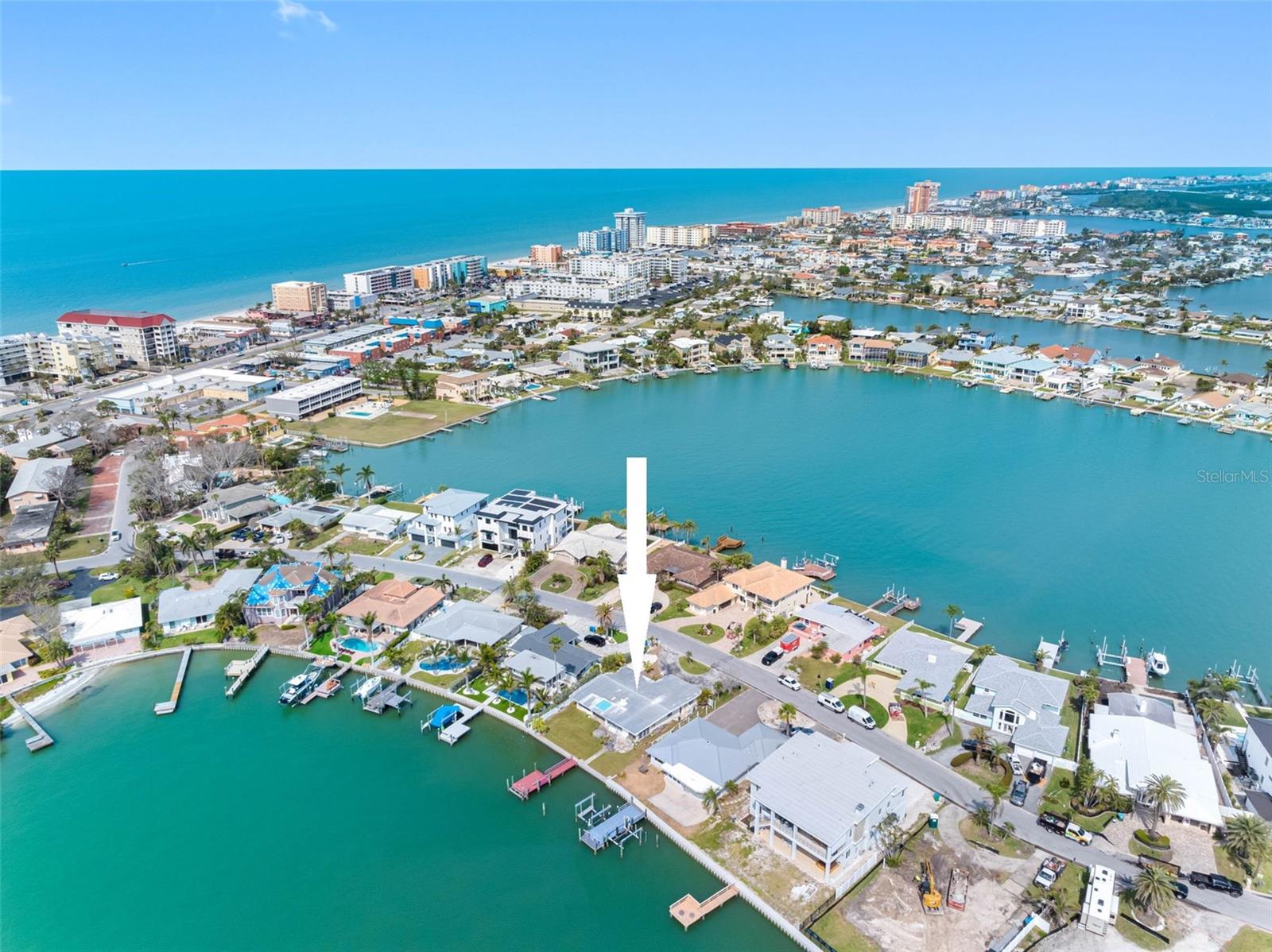 203 BATH CLUB BLVD N, NORTH REDINGTON BEACH, FL, 33708