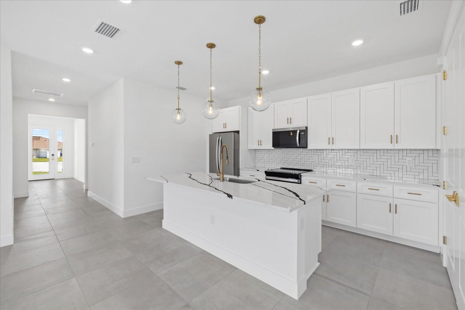 7443 S SEAGRAPE RD, PUNTA GORDA, FL, 33955