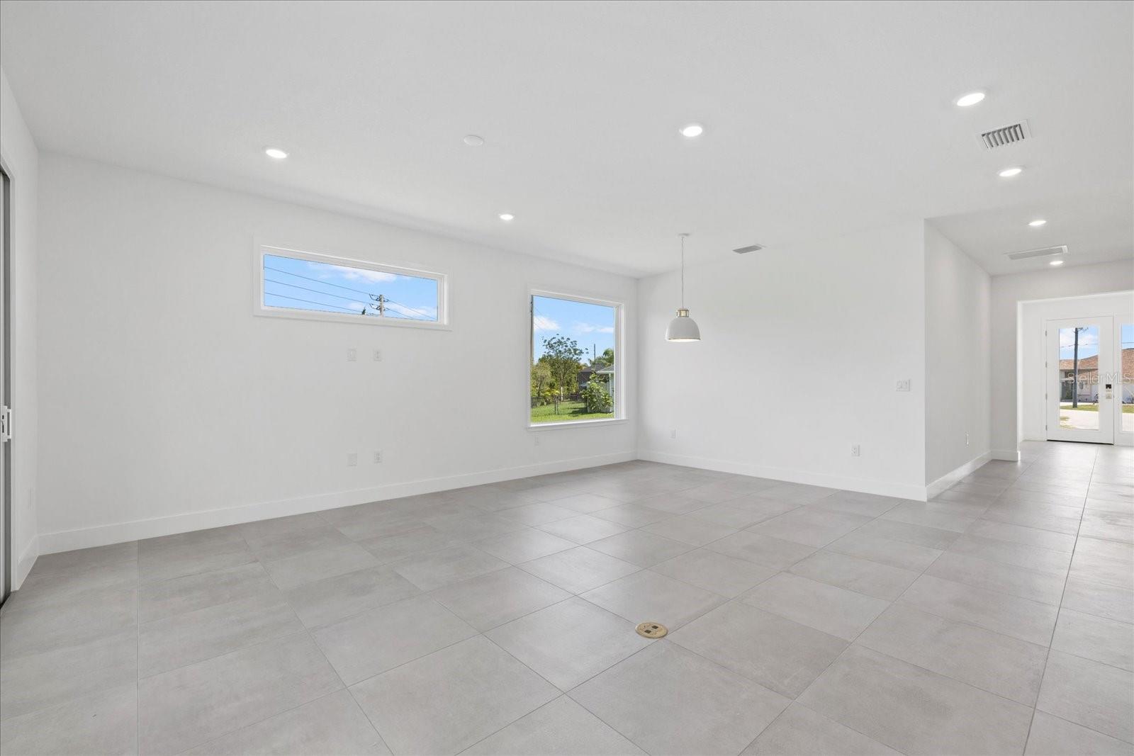 7443 S SEAGRAPE RD, PUNTA GORDA, FL, 33955