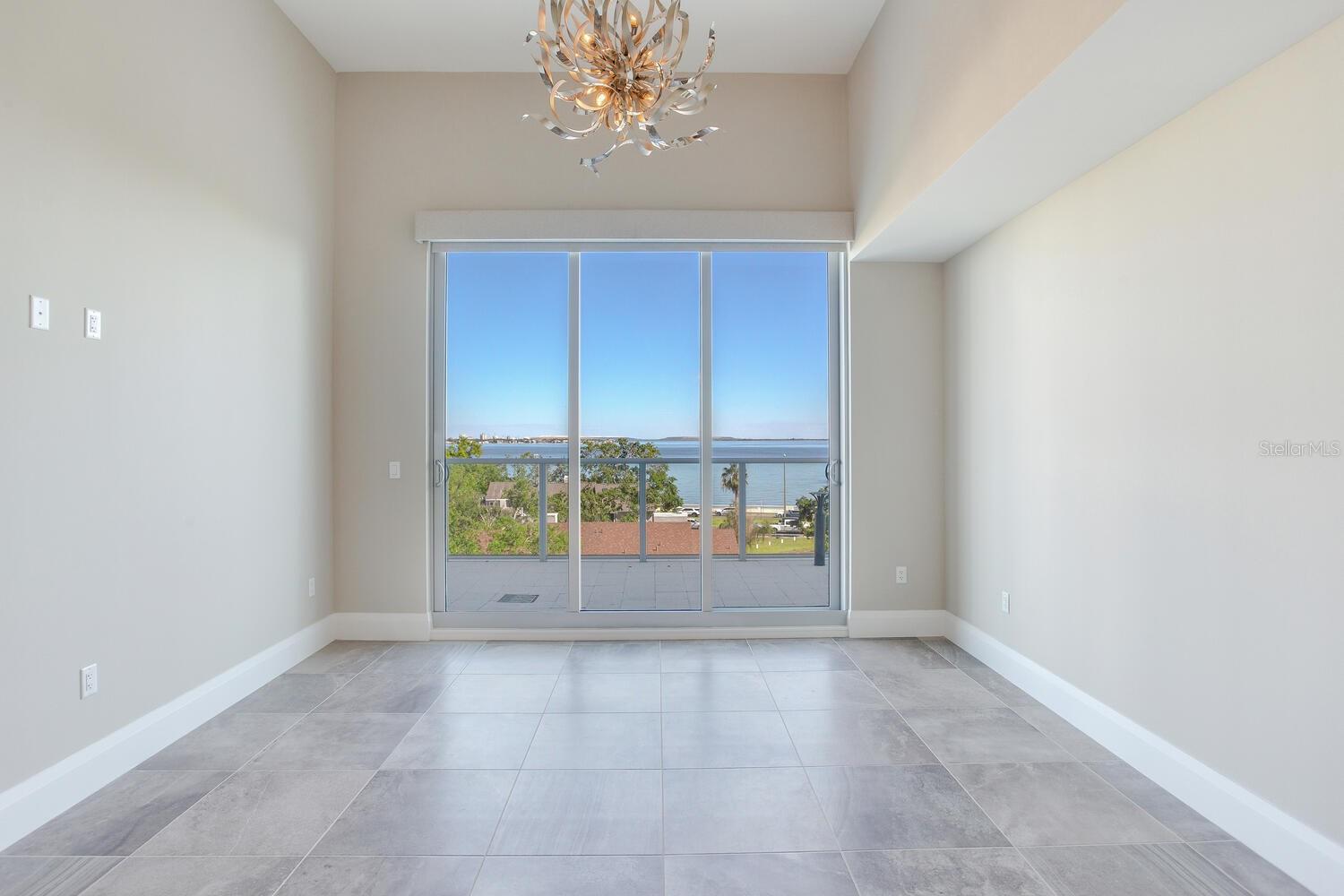 2910 W BARCELONA ST #403, TAMPA, FL, 33629
