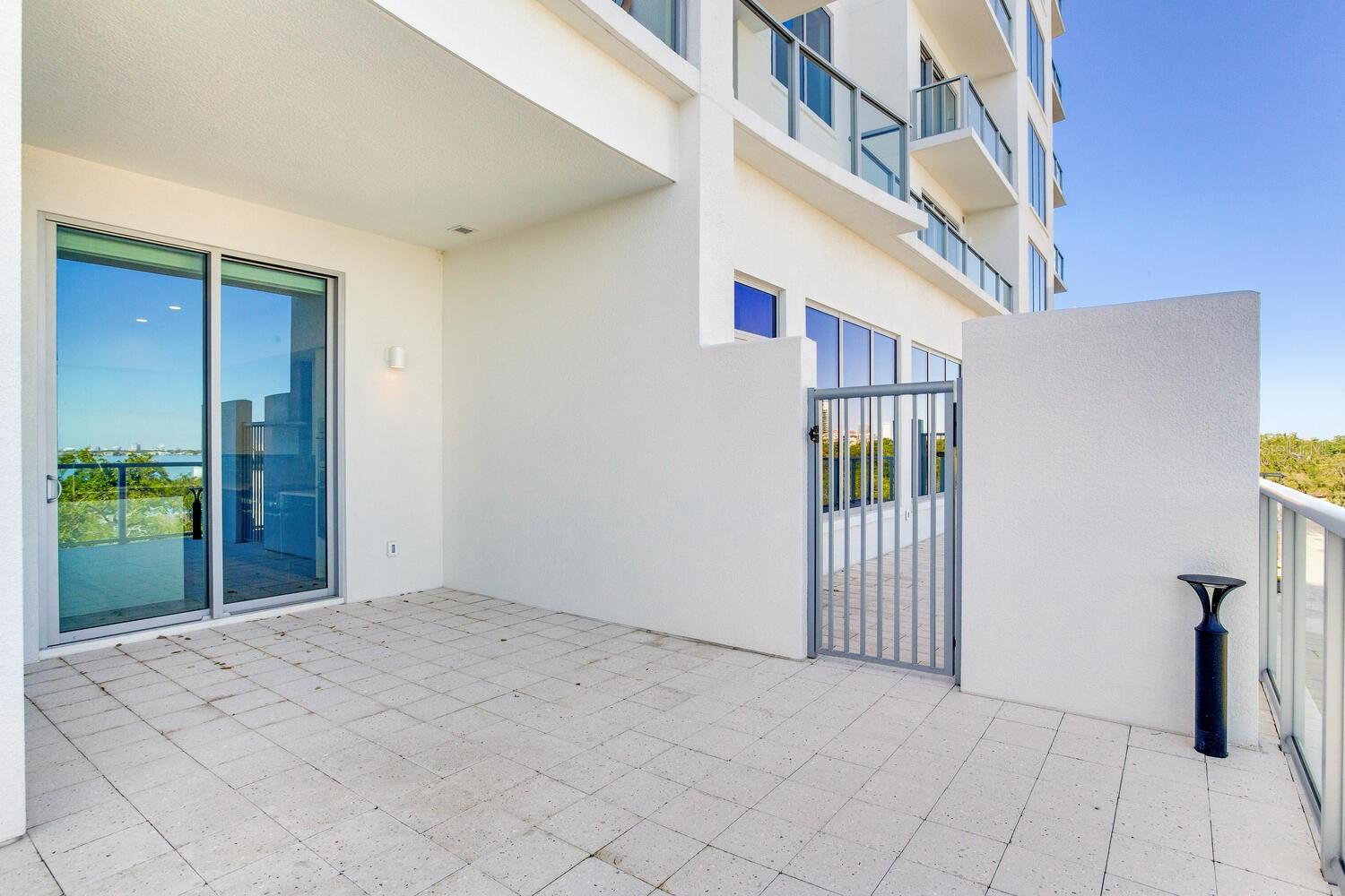 2910 W BARCELONA ST #403, TAMPA, FL, 33629