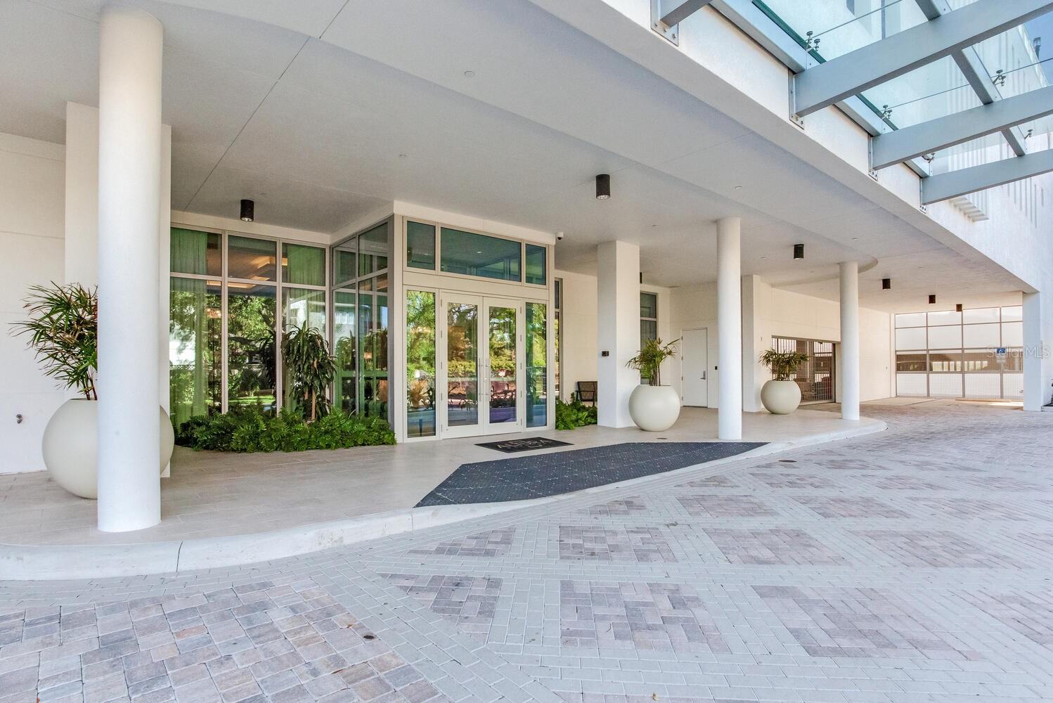 2910 W BARCELONA ST #403, TAMPA, FL, 33629