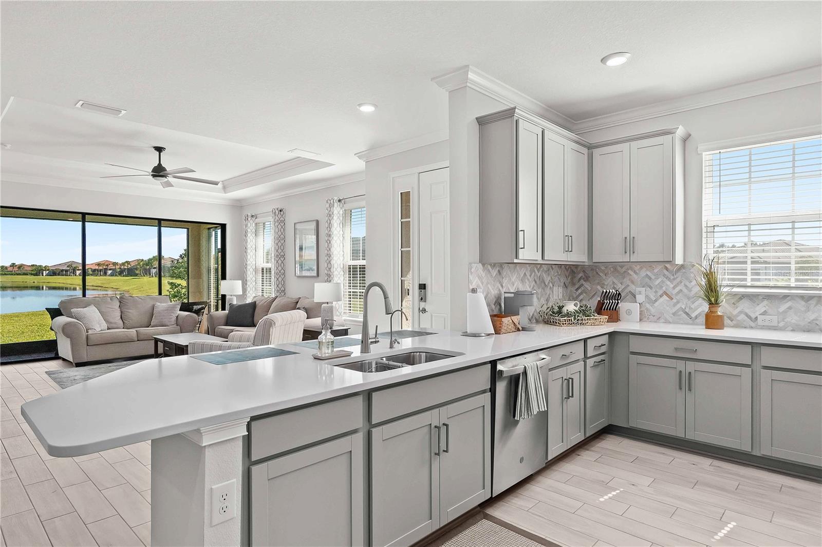 15635 SACILE LN, BRADENTON, FL, 34211