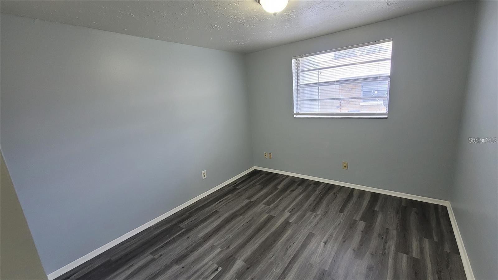 9406 EASTFIELD RD, THONOTOSASSA, FL, 33592