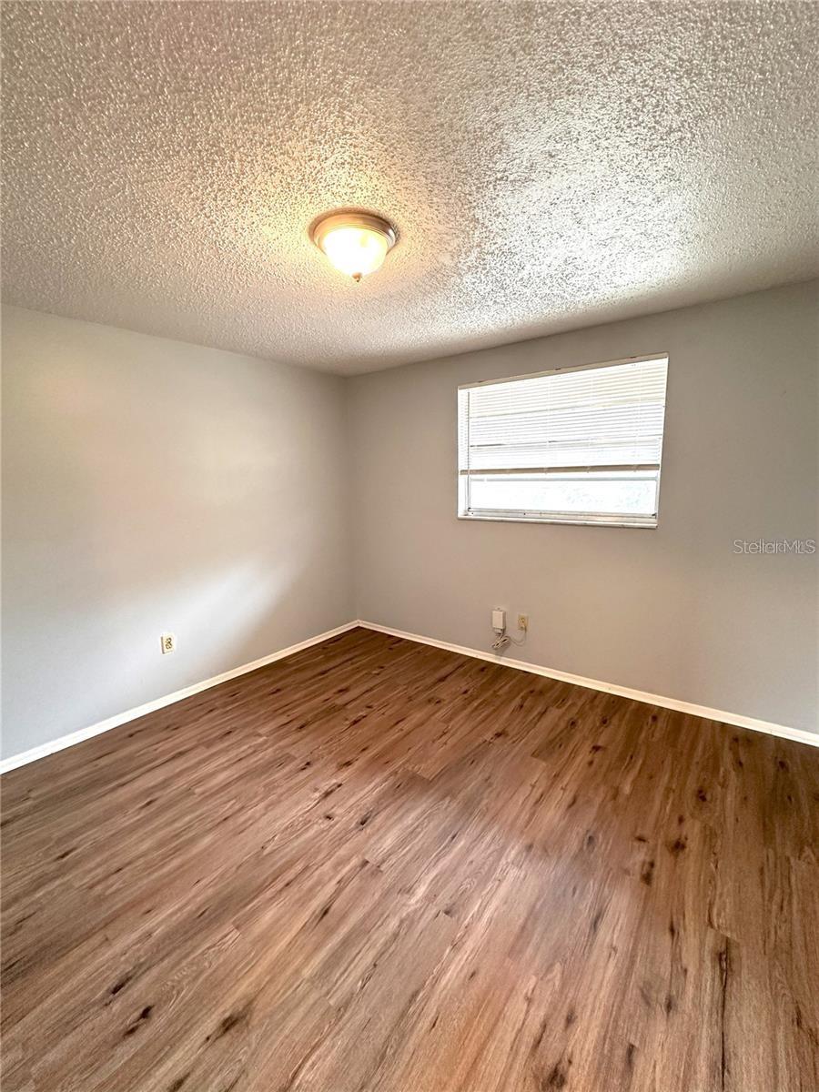 9406 EASTFIELD RD, THONOTOSASSA, FL, 33592