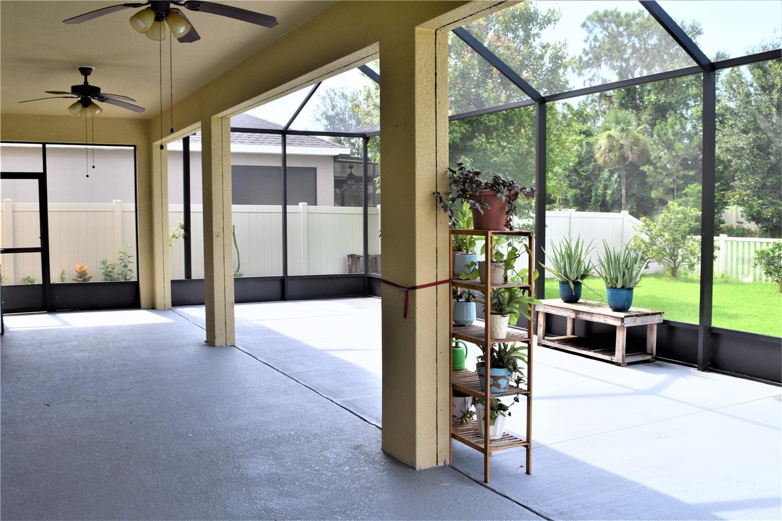 17510 BRIGHT WHEAT DRIVE, LITHIA, FL, 33547