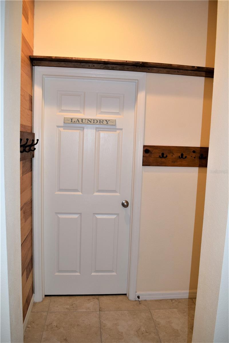 17510 BRIGHT WHEAT DRIVE, LITHIA, FL, 33547
