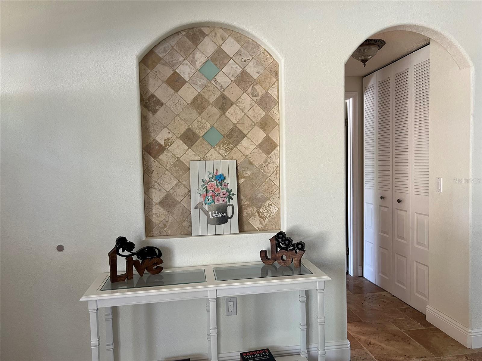 2816 N LOCKWOOD MEADOWS BLVD, SARASOTA, FL, 34234