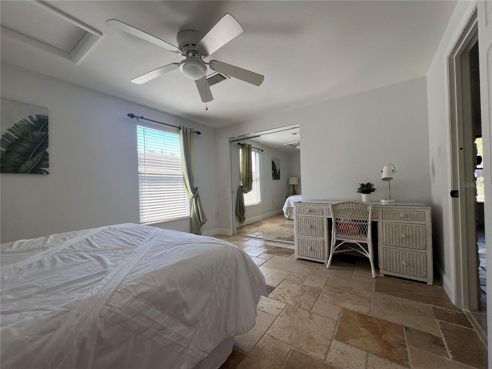 2816 N LOCKWOOD MEADOWS BLVD, SARASOTA, FL, 34234